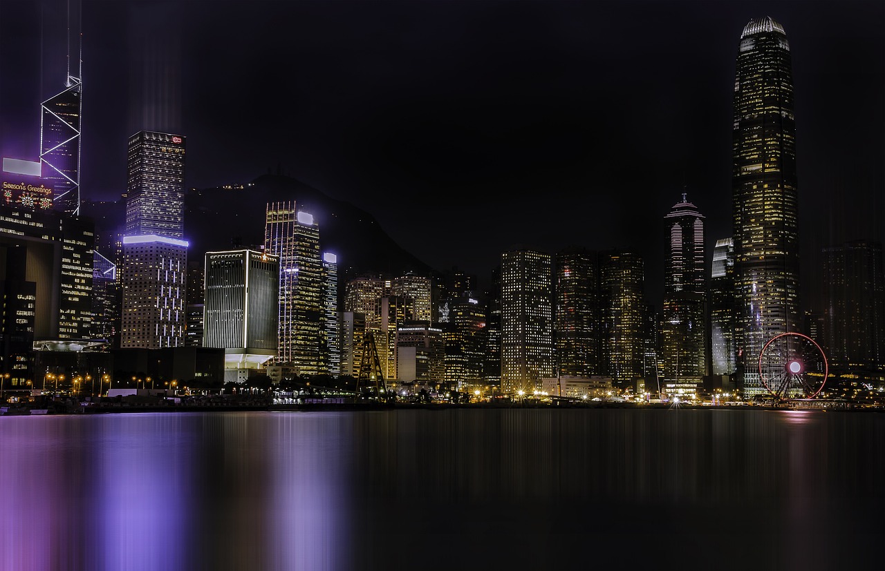香港6合资料大全查，全身心解答具体，沉浸版5328.9481